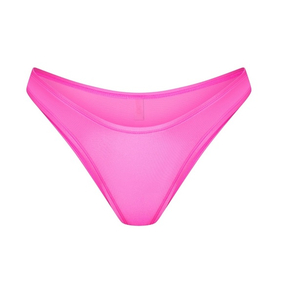 SOLD OUT~NEW IN POLY Skims Shine Swim Tanga Bikini Bottom ~ Taffy ~ large 💕 - Picture 7 of 10